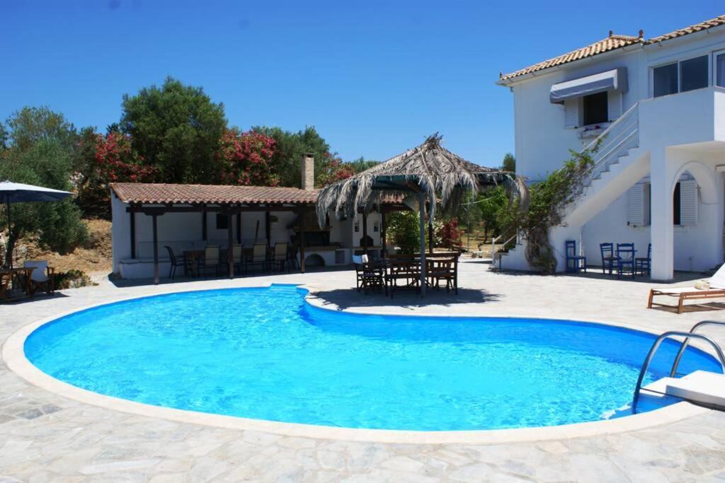 Nona'S House Villa Kalamákion Екстериор снимка
